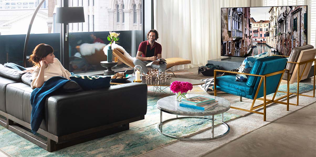 SAMSUNG QLED 8K - Designed to blend with any room