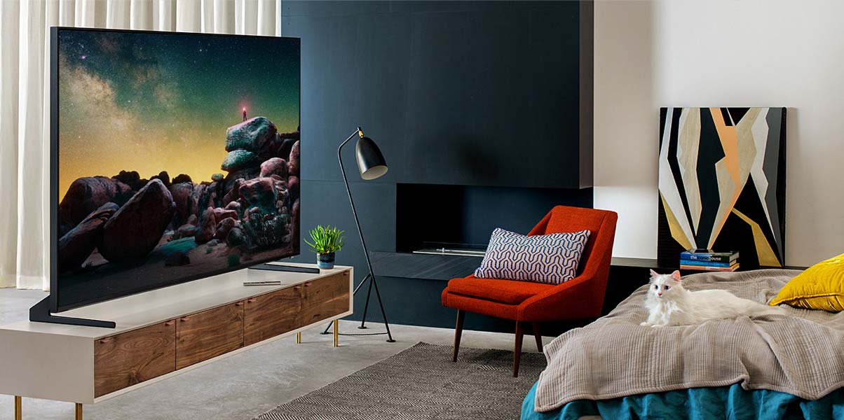 SAMSUNG QLED 8K - Designed to blend with any room