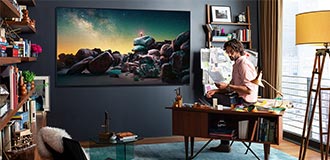 SAMSUNG QLED 8K - Designed to blend with any room